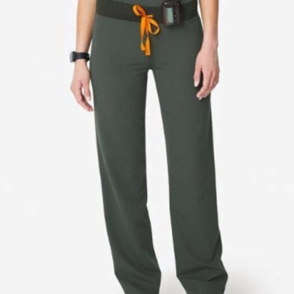 Women's Figs Livingston Basic Scrub Pant in Moss